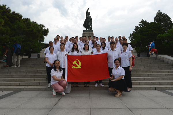 第一版中北公司举行不忘初心牢记使主题党日活动.JPG